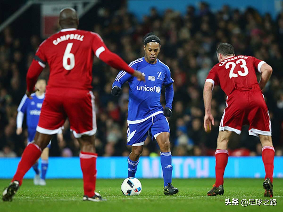 怎么传出直塞,内贴地弧线传球怎么传的