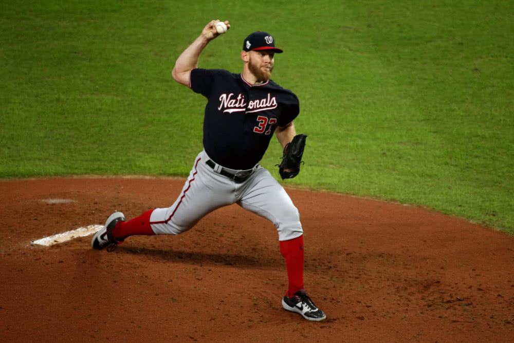 北美四大体育哪个最赚钱,北美四大体育联盟是什么