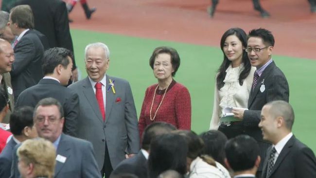 李嘉欣刘銮雄甘比,刘銮雄与李嘉欣关系