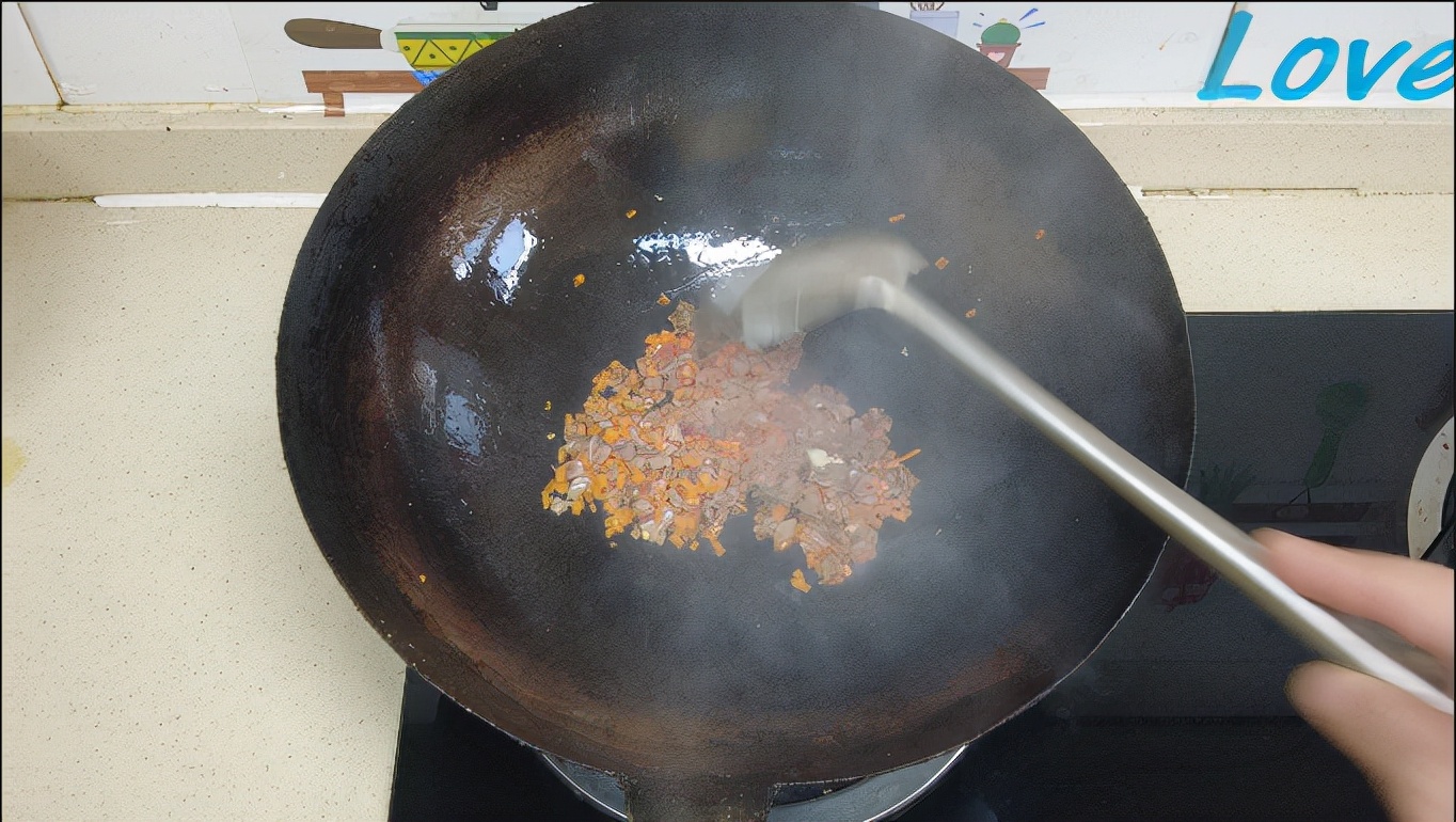 黑木耳跟什么菜炒排便最快,木耳和什么菜最好健脾