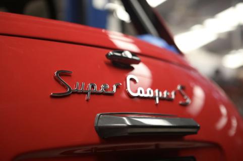 mini老款改装新款,04年mini老款改新款