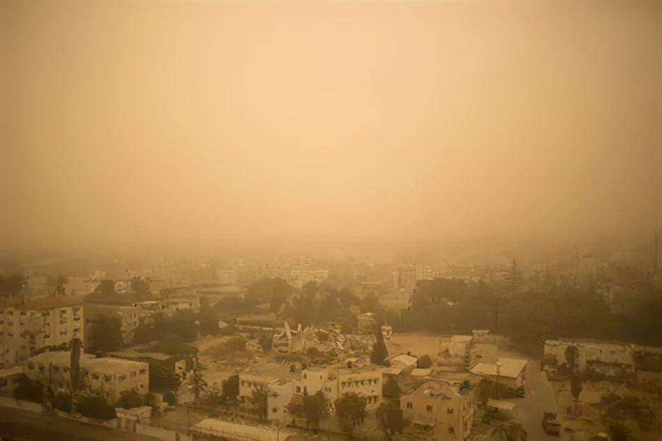 雾霾和沙尘暴天气的危害英文视频,雾霾天气保护措施英文