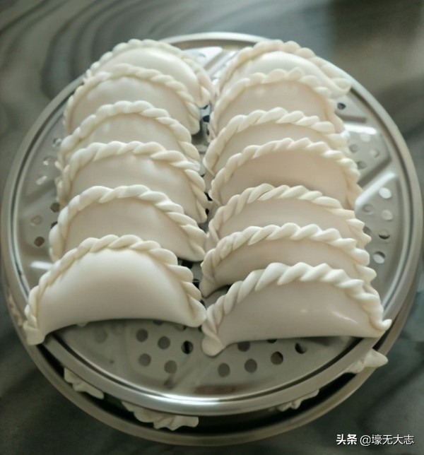 广东特产家乡美食黑榄角,广东特点小吃粘米角