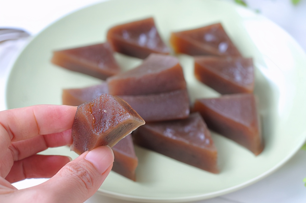 纯手工阿胶糕冬季节最滋补,一年四季都受欢迎的阿胶糕