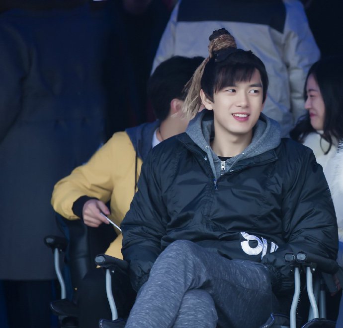 李现井柏然vogue,李现井柏然同台