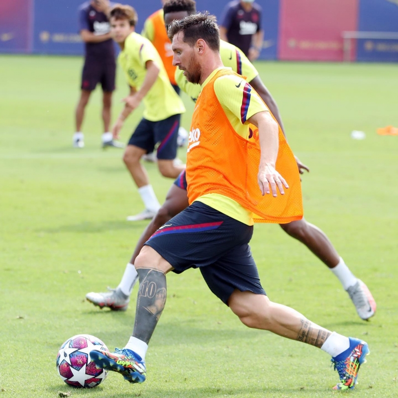 梅西最新纹身曝光,球王梅西的故事电影