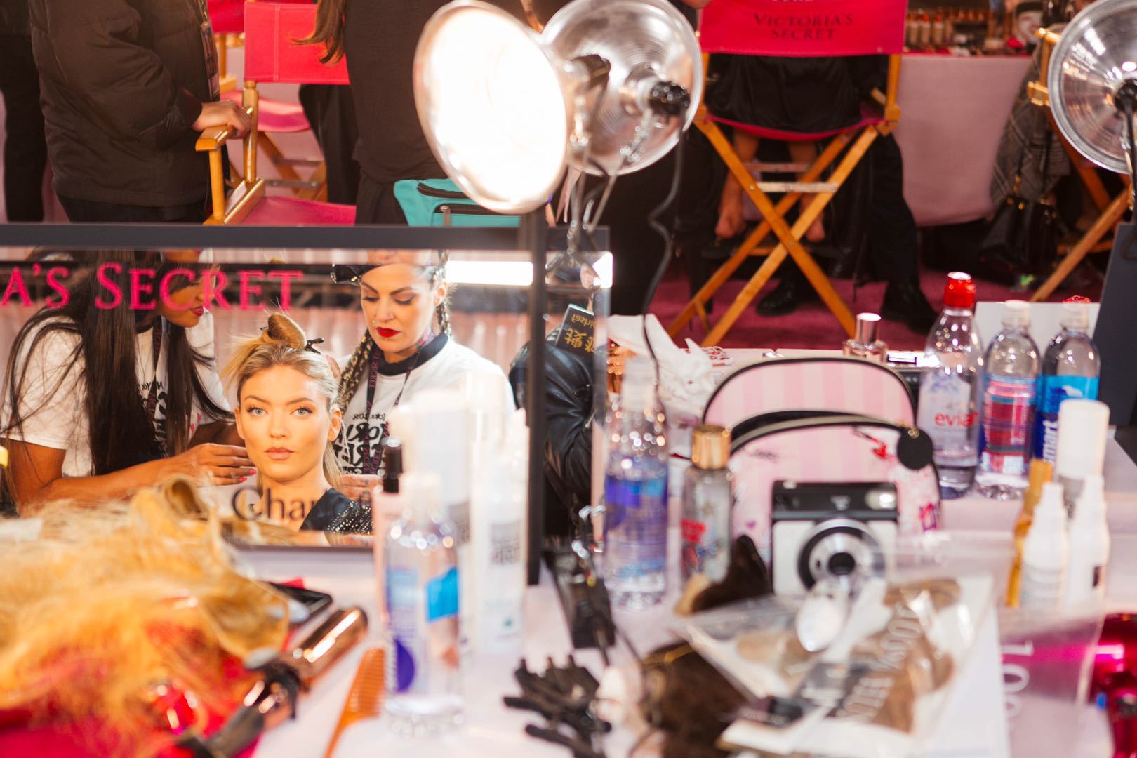 维密大秀四位国模惊艳全场,维密超模大秀集锦