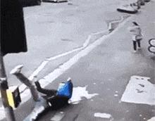 “你太低估了我的脚气，不知道还有没有救？”年轻总要付出代价