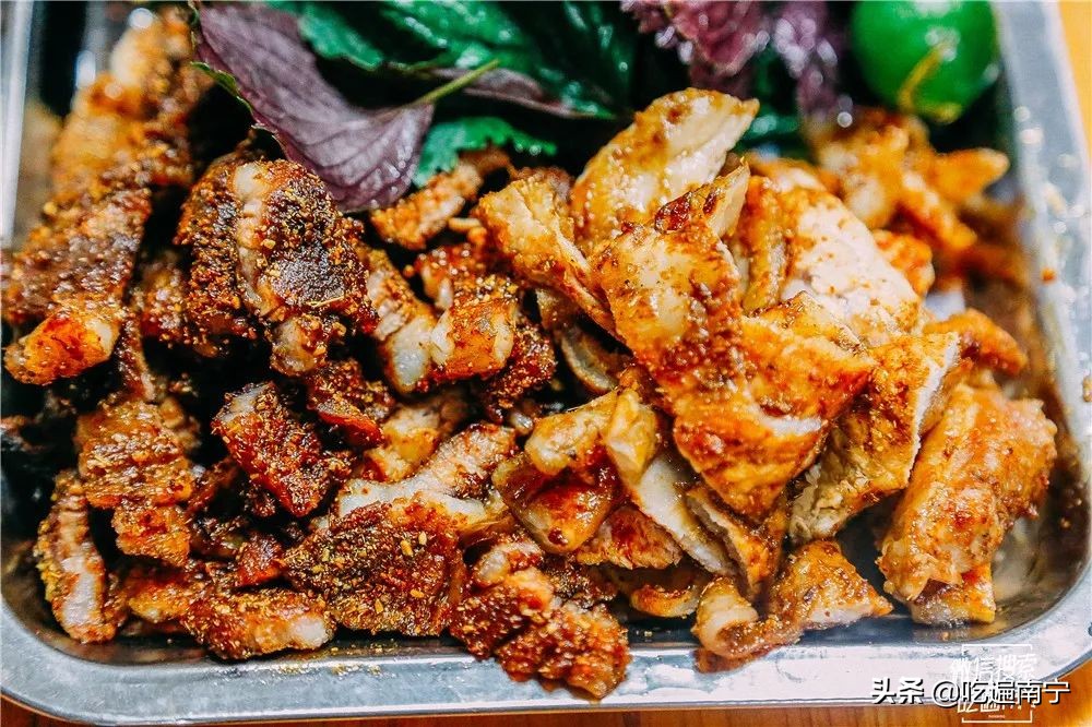 外地人去南宁旅游吃什么,外地人来南宁推荐吃饭地方