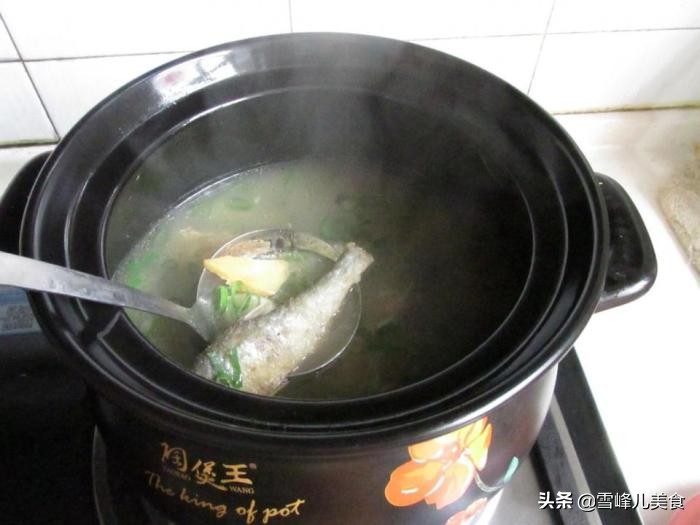 砂锅鲫鱼汤怎么做好喝又营养补钙,砂锅鲫鱼汤怎么炖才能好喝