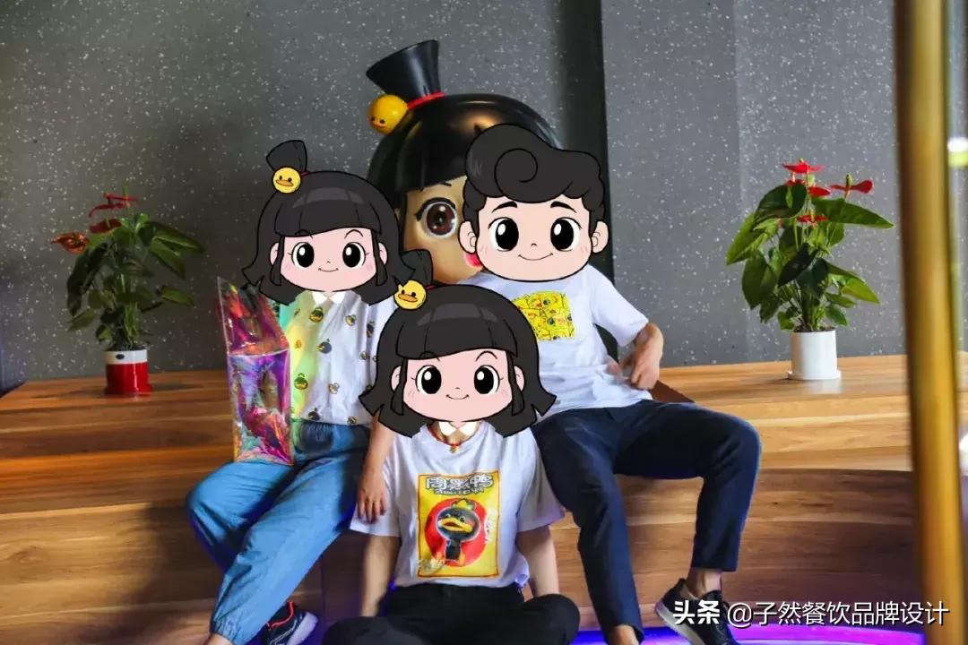 周黑鸭直营店和加盟店哪个好,周黑鸭单店特许和发展式加盟区别