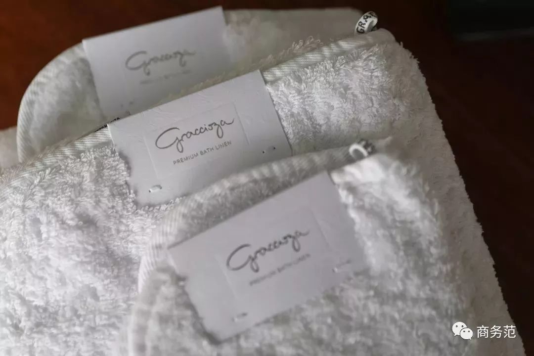 拆开之前收到的54个快递，每一份都让人感到美好