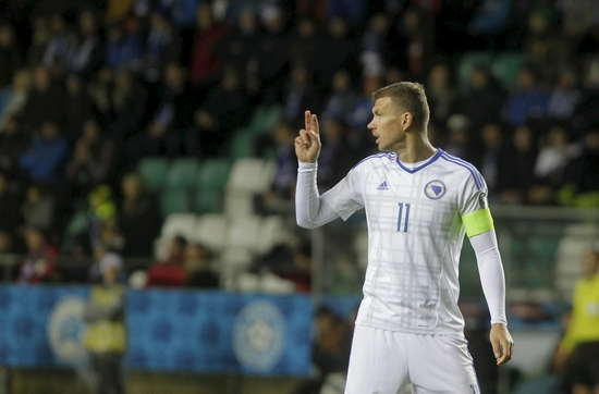 罗马兰帕德被车子意中人连累，蒙奇坑完穆里尼奥，又把德尚给坑了