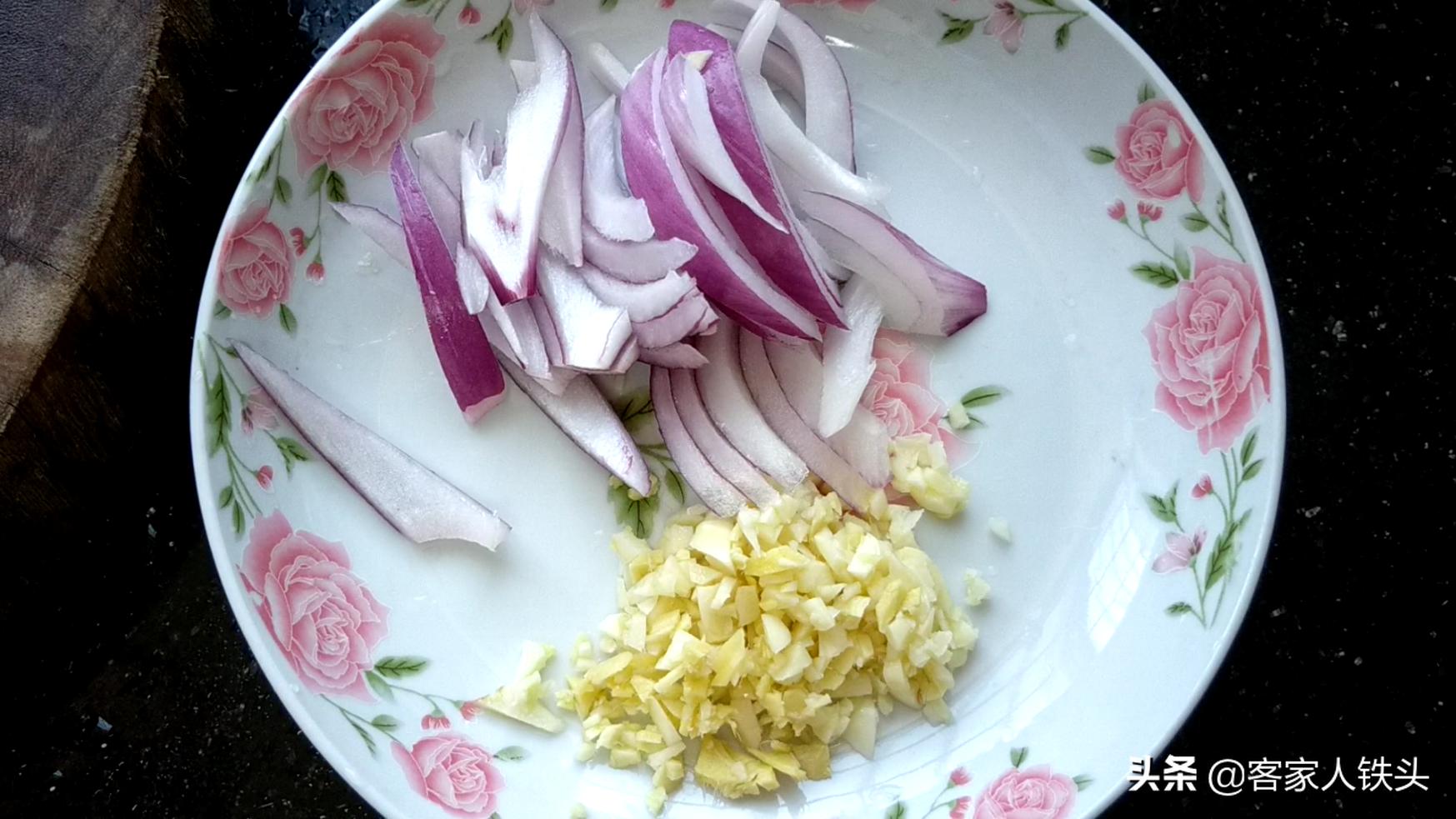 冰鲜小鱿鱼的做法大全,鲜汁烧鱿鱼做法大全