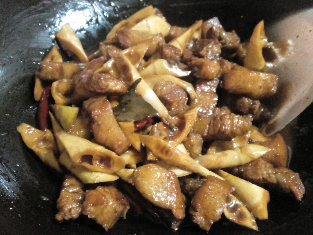 竹笋烧肉做法简单家常,竹笋烧肉最正宗的做法