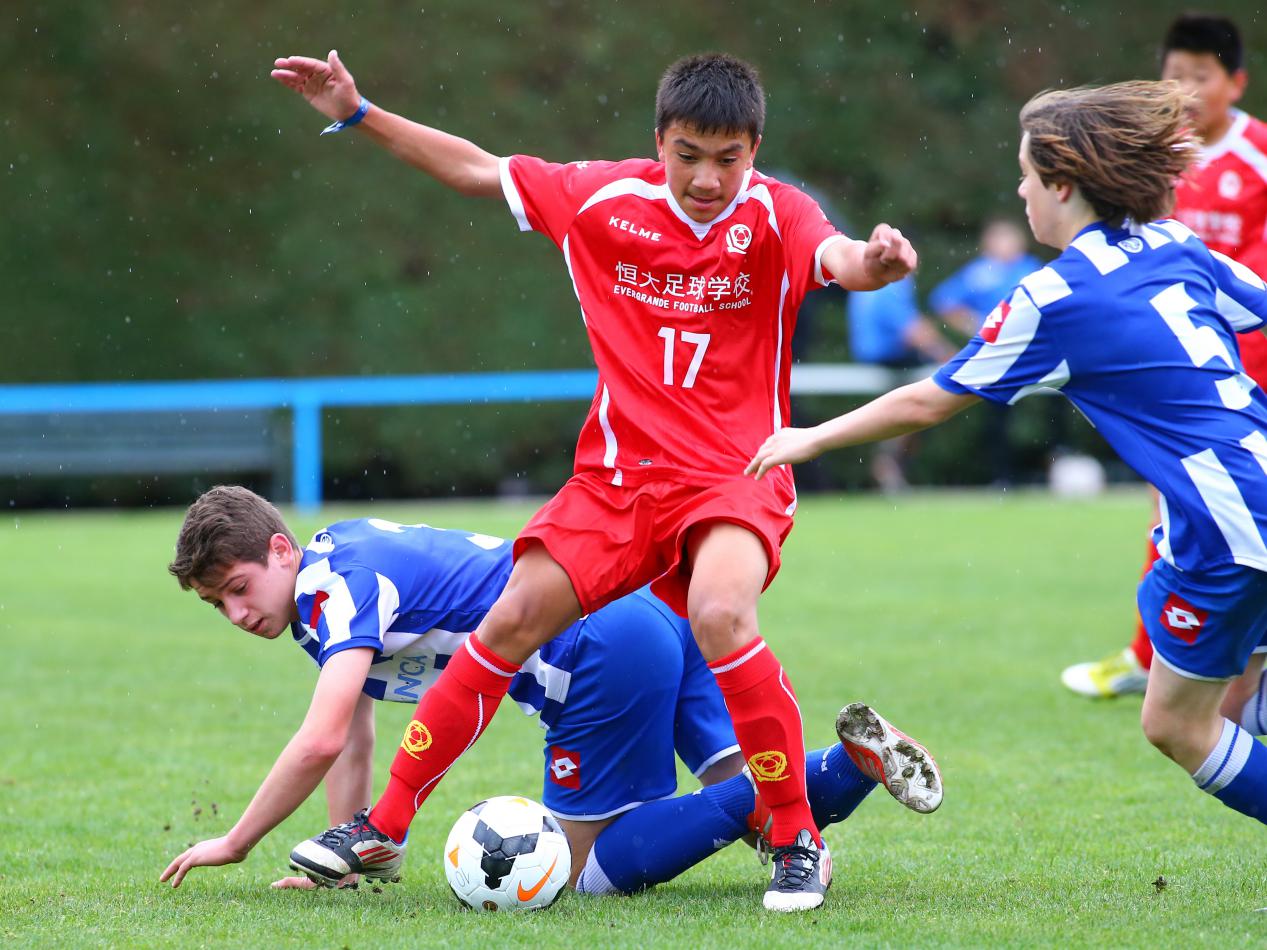 许家印足球梦原图,许家印足球梦完整视频