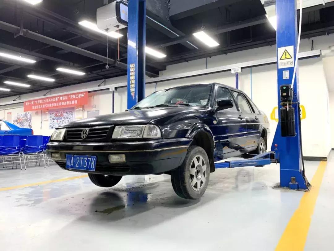 汽车专业实训室,汽车工程实训基地