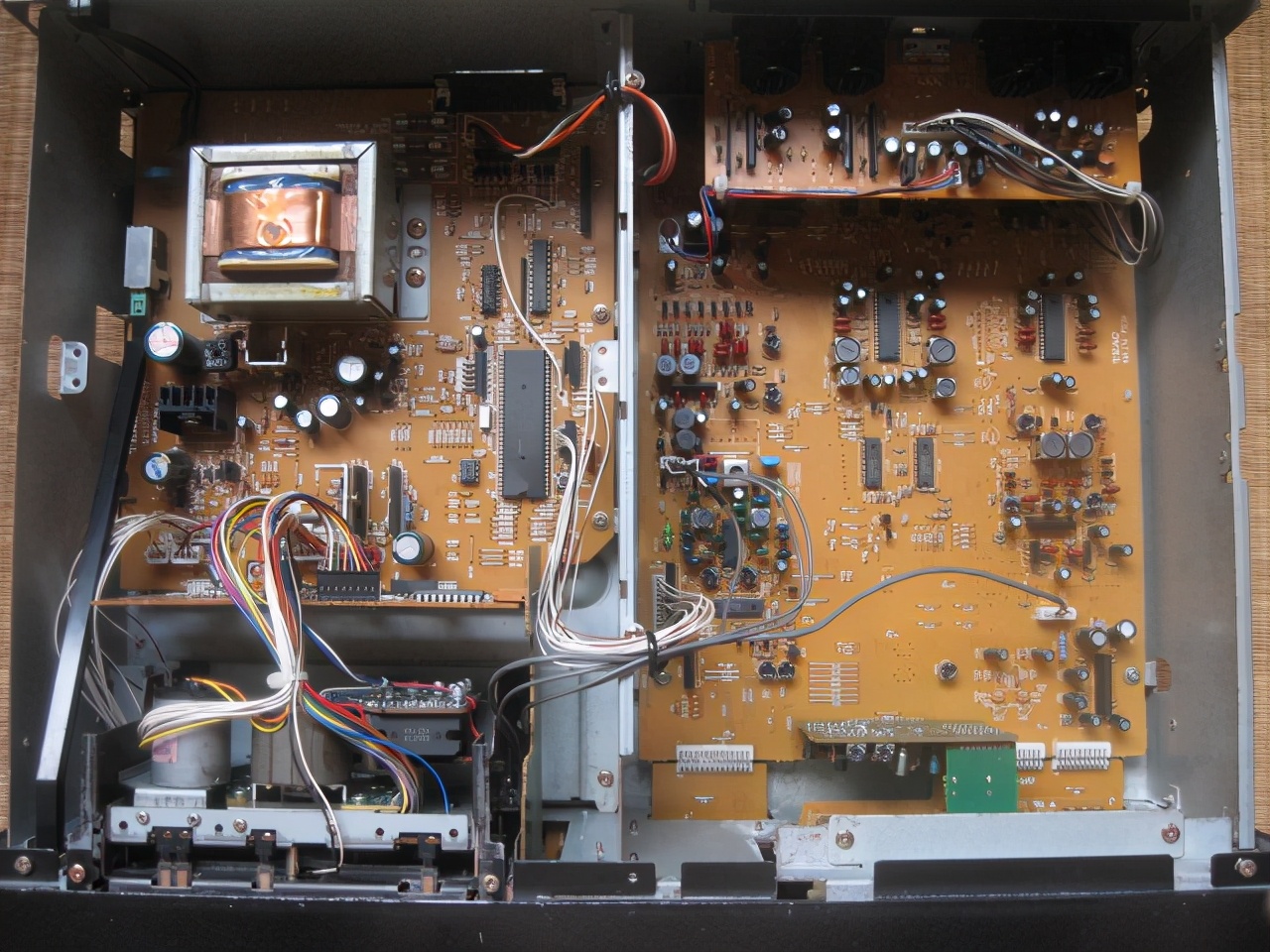 收集的一些感兴趣卡座的有关知识及相关评测