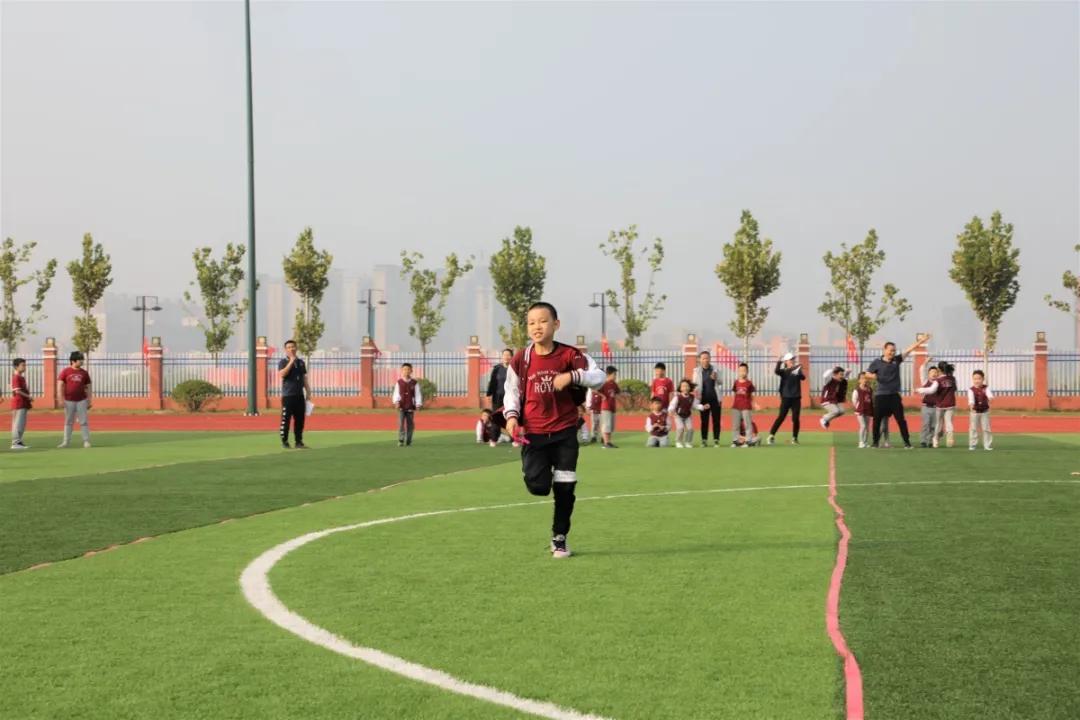 趣味运动会团结奋进,趣味运动会青春