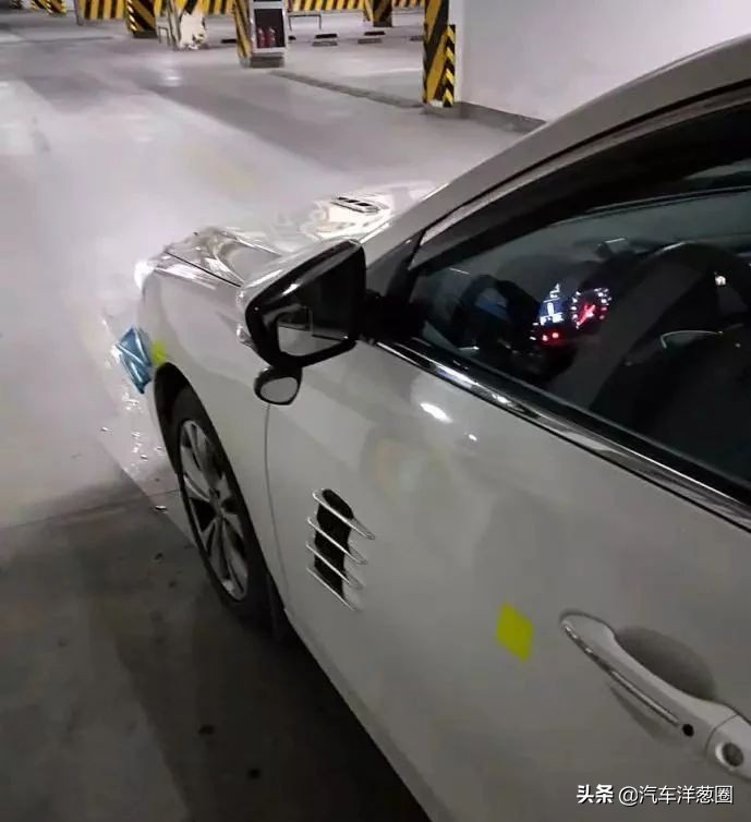 情人节开大奔接女朋友，拉开车门她却说要分手？！