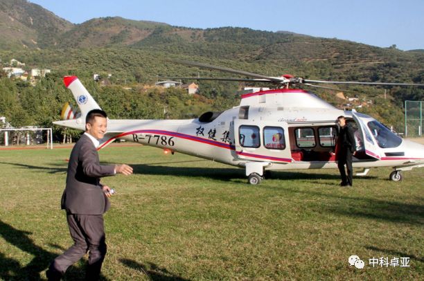 天津权健束昱辉身价,权健集团束昱辉故事