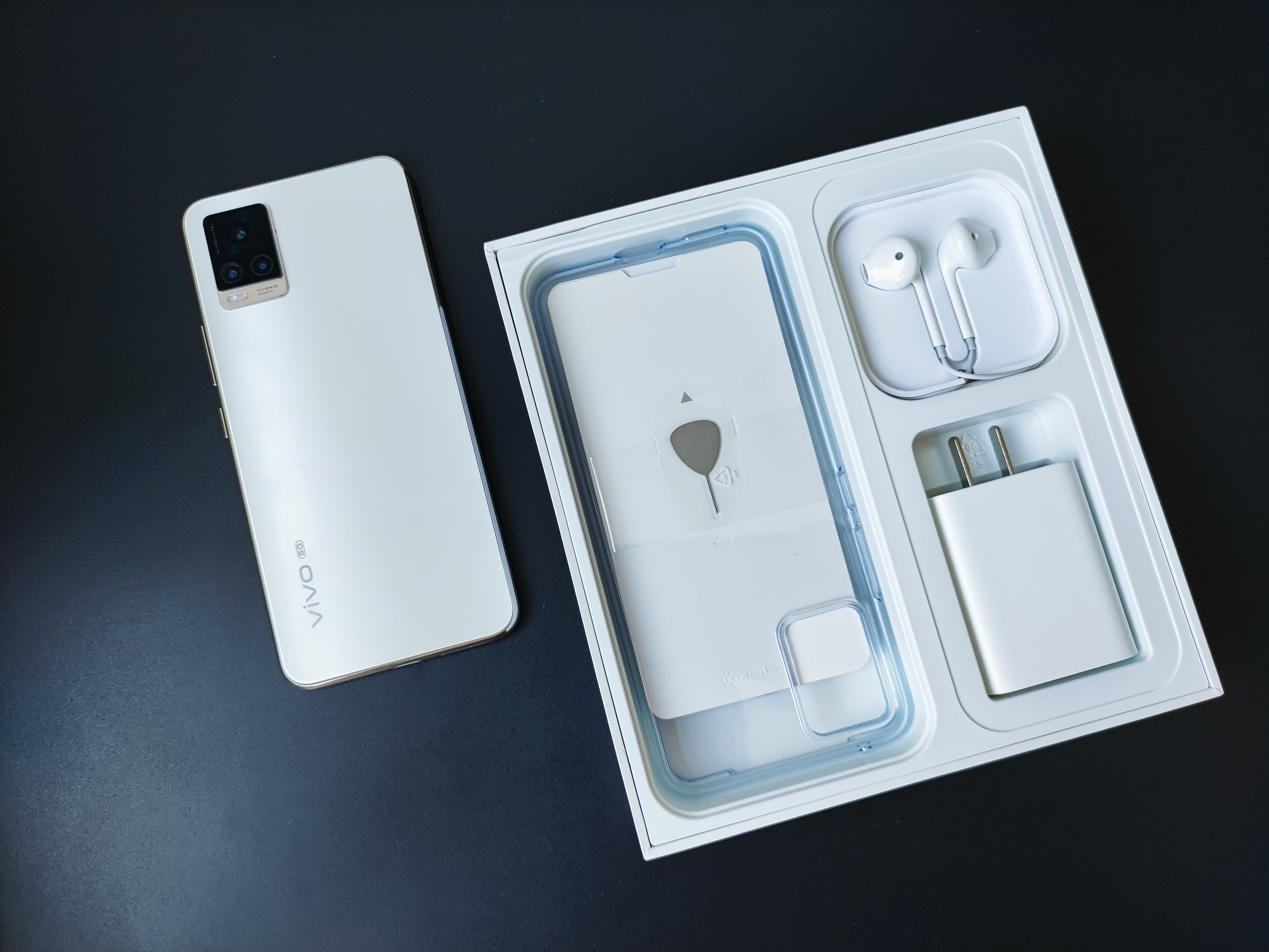 vivos7和iqooz3哪个好,vivos7安兔兔跑分