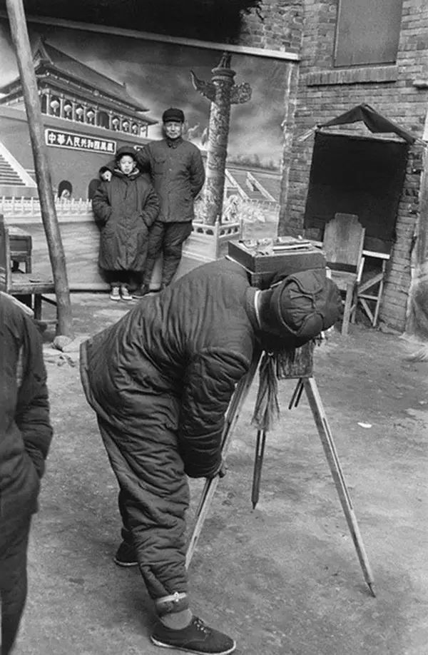 马克吕布是哪个国家的摄影师,中国摄影师马克吕布