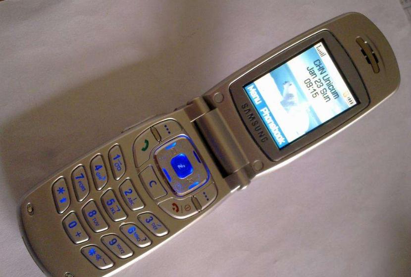 十年前手机上的老照片,十年前的经典手机你用过吗