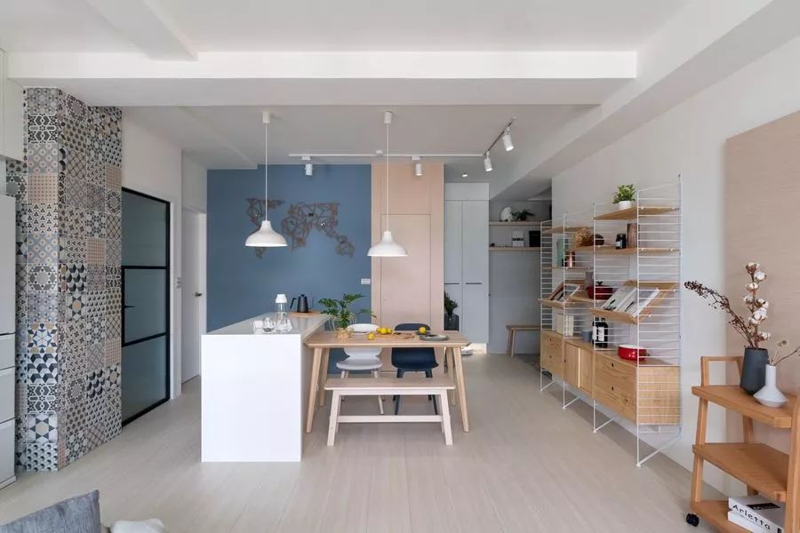 案例欣赏|89㎡北欧风三居，玻璃窗隔出明亮书房