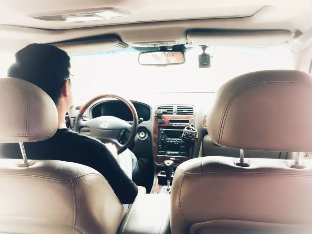 这辆韩系小众豪车抵北京半套房，现在才值2万多？为啥不离不弃？