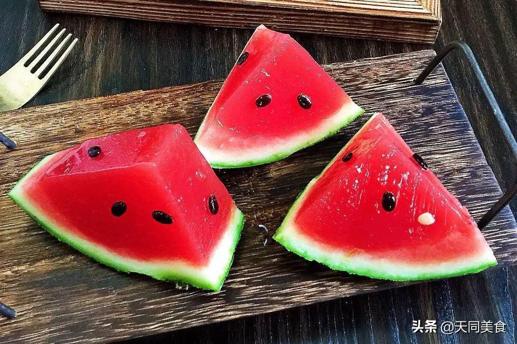 夏天好喝简单的西瓜饮品,夏日饮品自制西瓜饮品