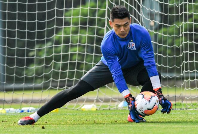 中超崔康熙被黄牌,中超崔康熙哈姆西克