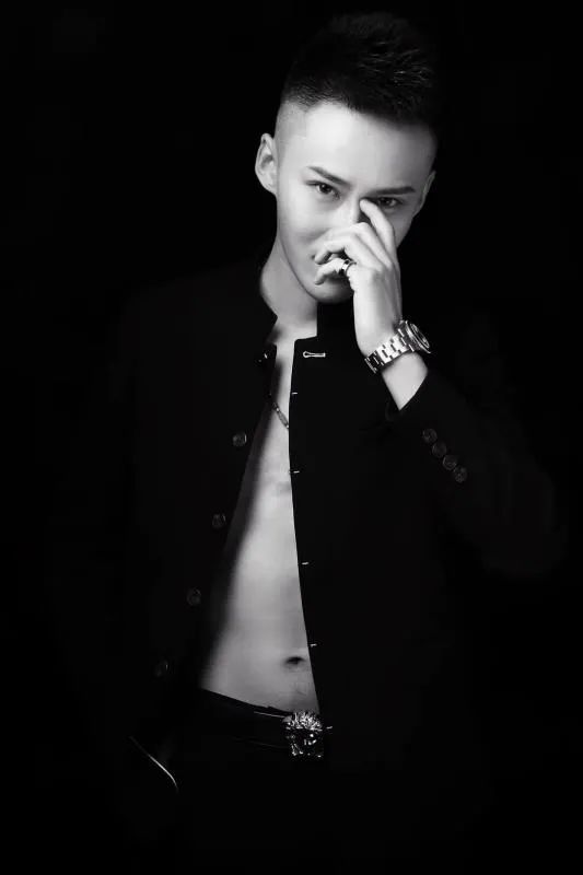 燃爆大驻马！8月15号，FM102.4主播极致水世界夏日狂欢电音节震撼来袭！