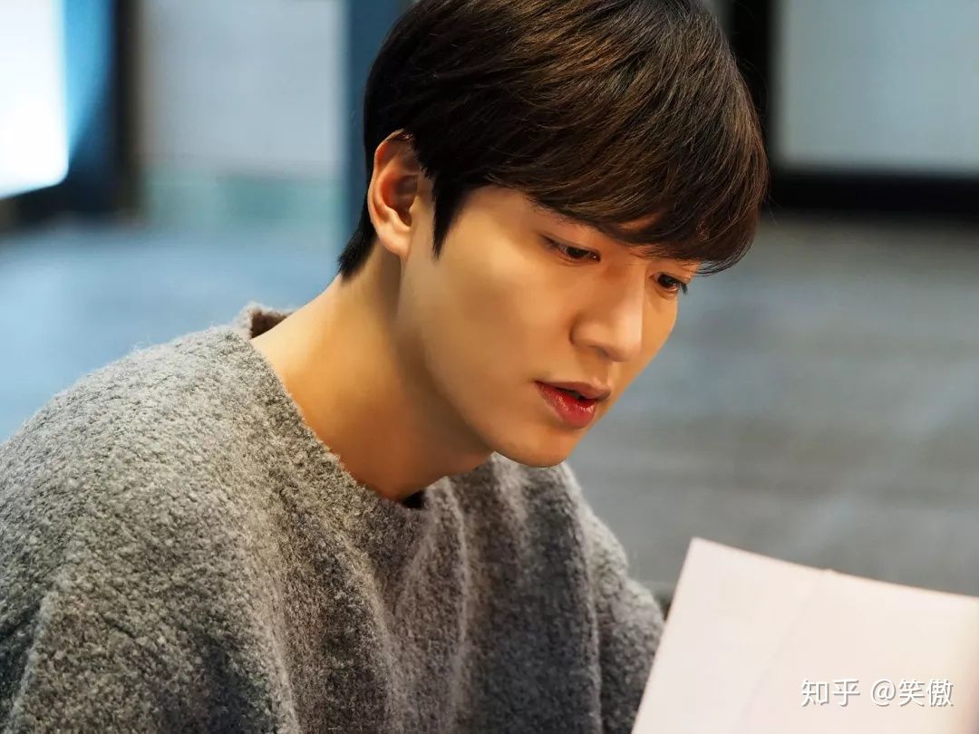 男生应该这样选择发型