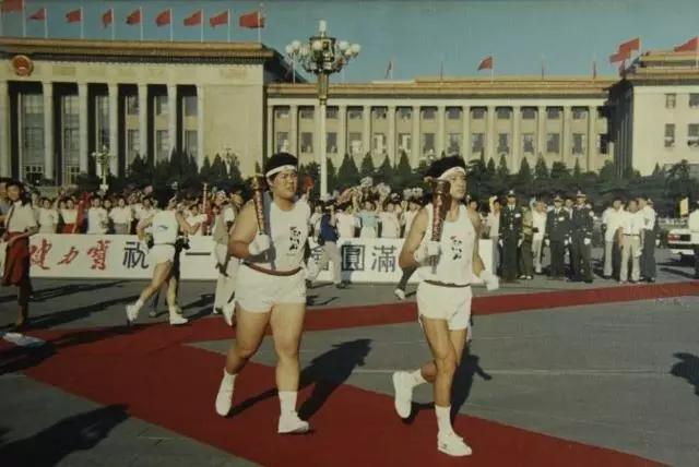 健力宝36岁了！佛山70、80、90后有多久没喝过了？