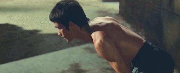 这才是真正的功夫片拳拳到肉,这才叫功夫片拳拳到肉