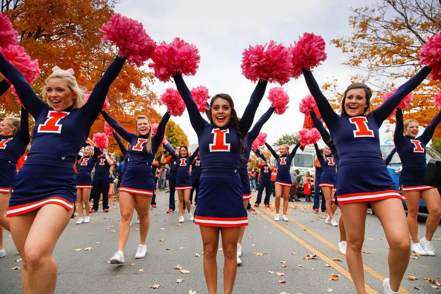 中美女子拉拉队一览