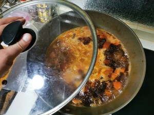 西红柿炖牛肉牛肉切法,西红柿炖牛肉怎么让牛肉烂又好吃