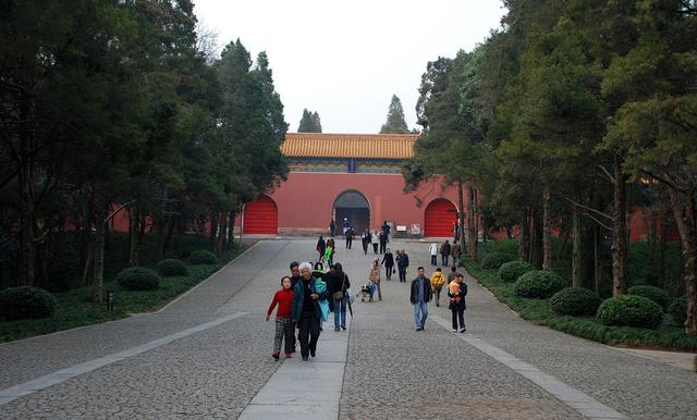 成都怎样去青城山都江堰,成都十大景点武侯祠