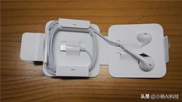 iphone耳机有哪些隐藏功能,苹果手机上的耳机功能在哪